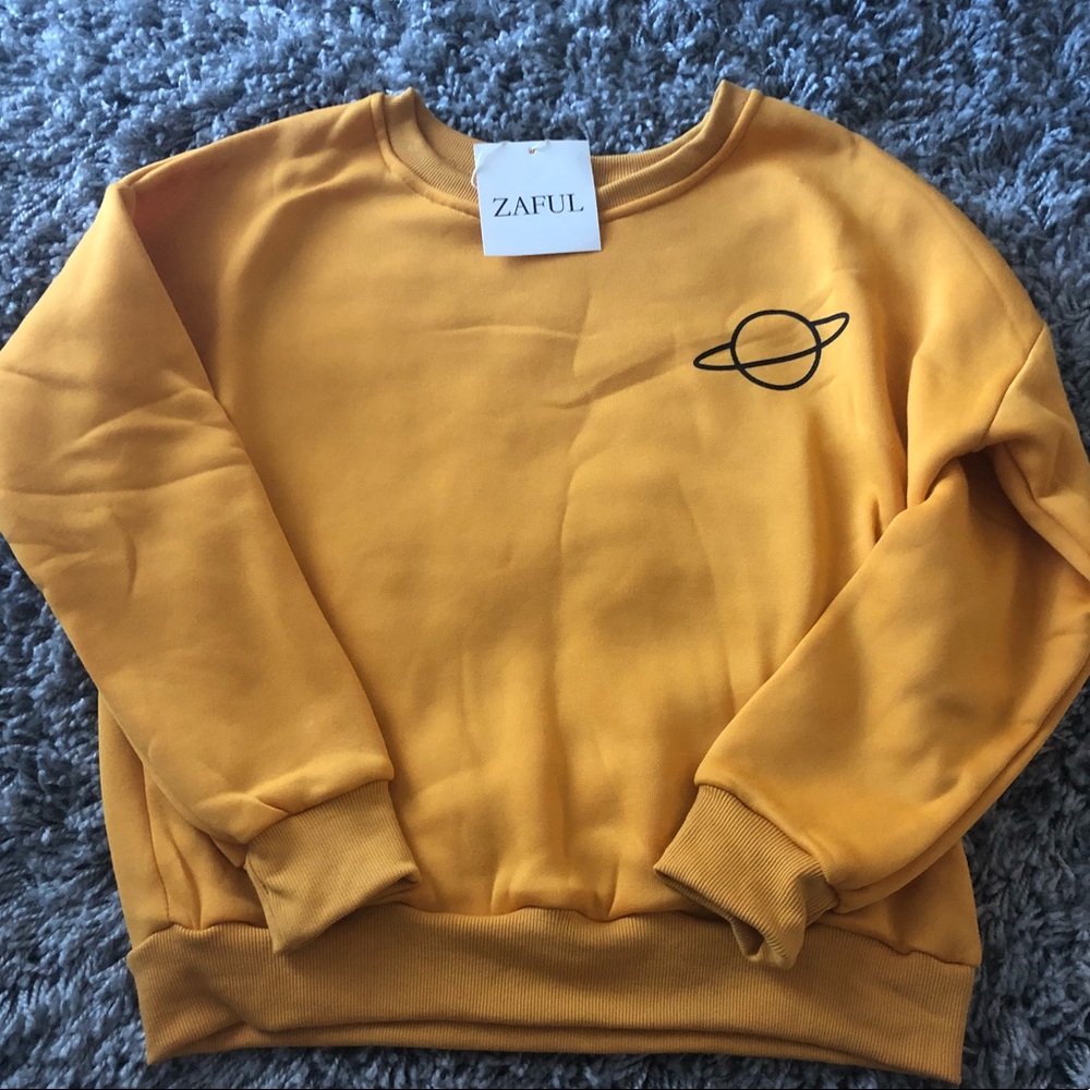 NWT Zaful Mustard Yellow Crewneck